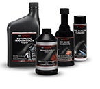 Varios líquidos para vehículos en botellas