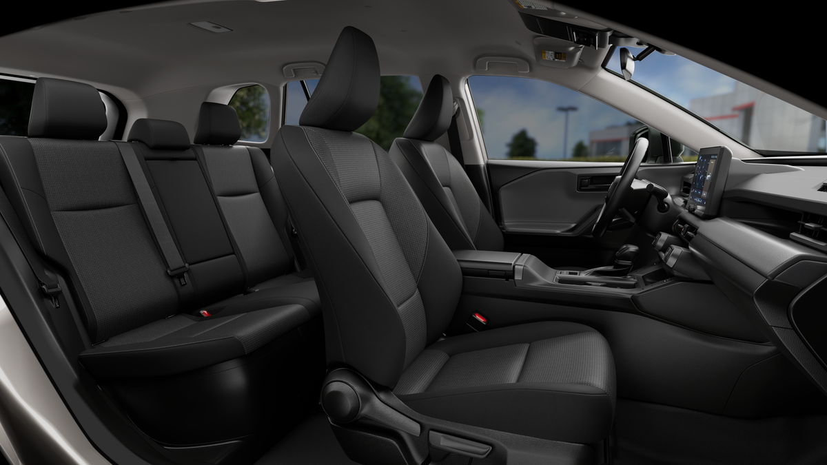 Toyota RAV4 LE 2026