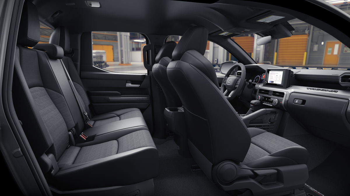 Toyota Tacoma TRD Off-Road i-FORCE MAX 2026