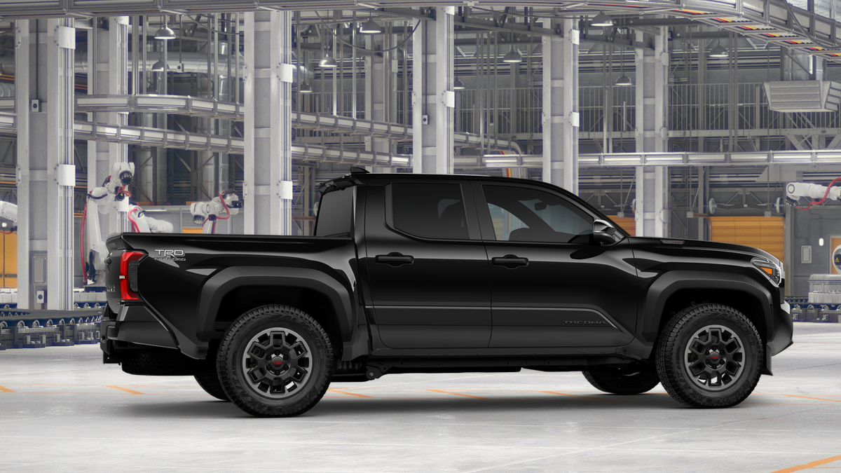 Toyota Tacoma TRD Off-Road i-FORCE MAX 2026
