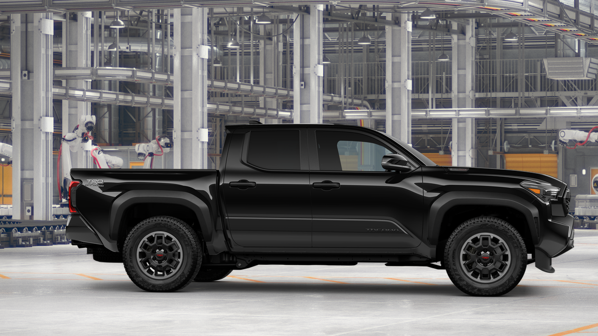 Toyota Tacoma TRD Off-Road i-FORCE MAX 2026