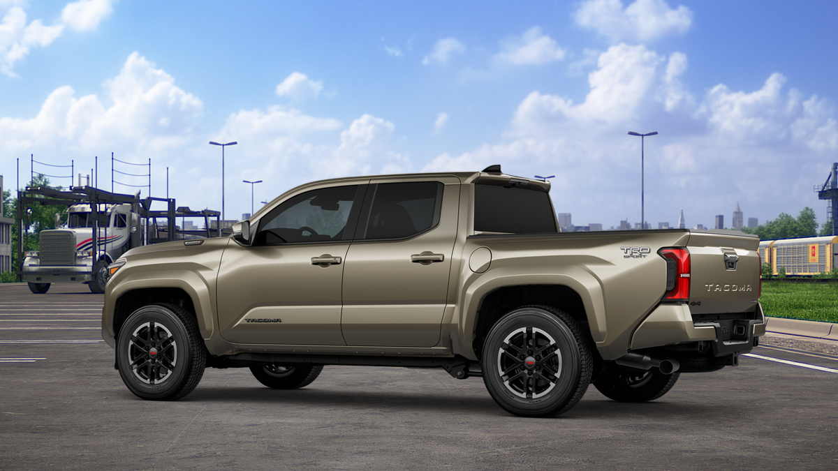 Toyota Tacoma TRD Sport i-FORCE MAX 2026