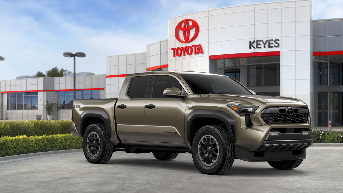 Toyota Tacoma TRD Off-Road i-FORCE MAX 2026