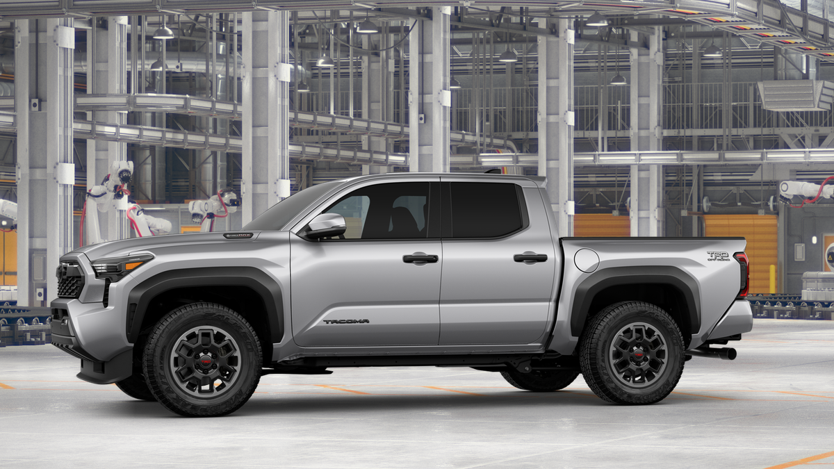Toyota Tacoma TRD Off-Road i-FORCE MAX 2026