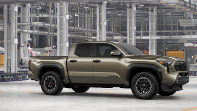 Toyota Tacoma TRD Off-Road i-FORCE MAX 2026