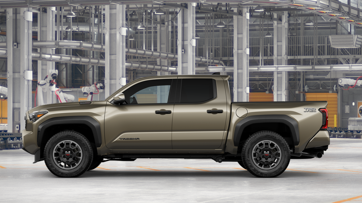 Toyota Tacoma TRD Off-Road i-FORCE MAX 2026