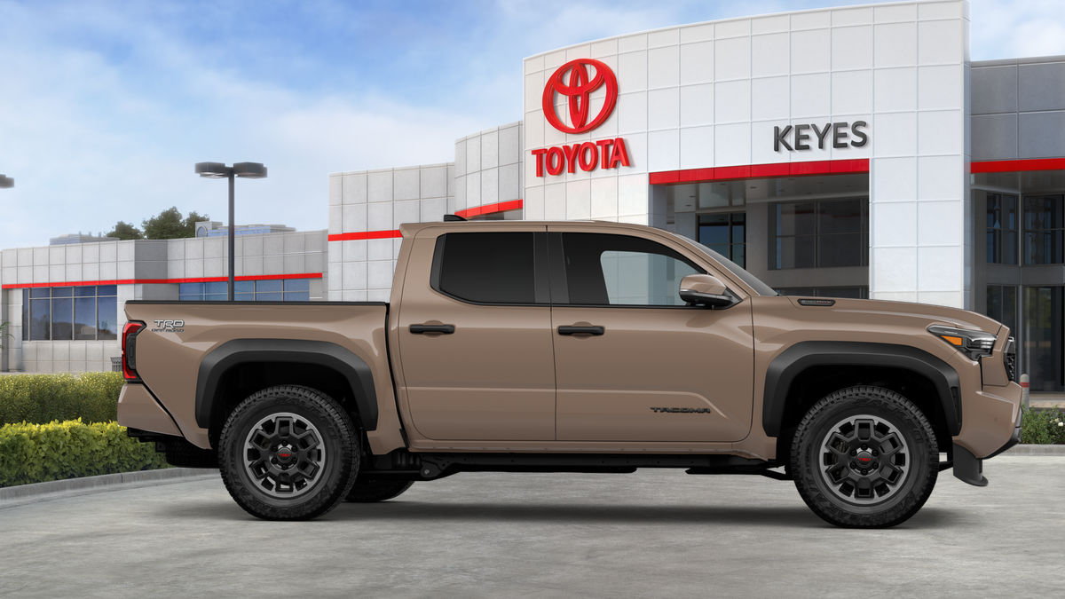 Toyota Tacoma TRD Off-Road i-FORCE MAX 2026