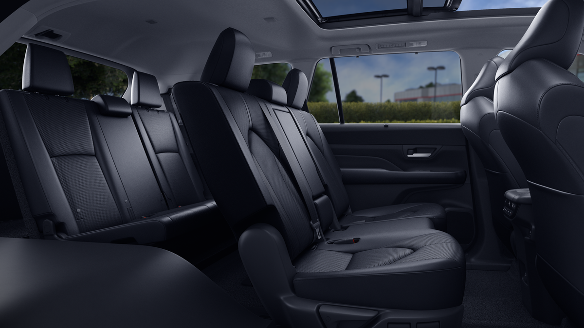 Toyota Grand Highlander Limited 2026