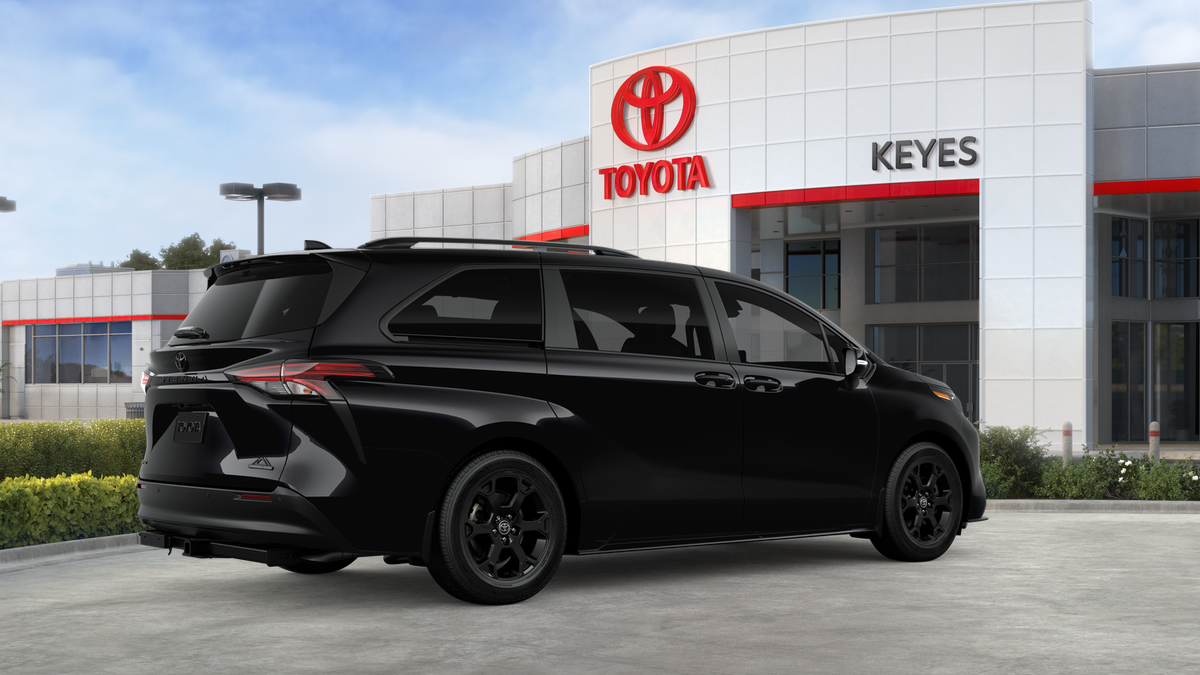 Toyota Sienna Woodland Edition 2026