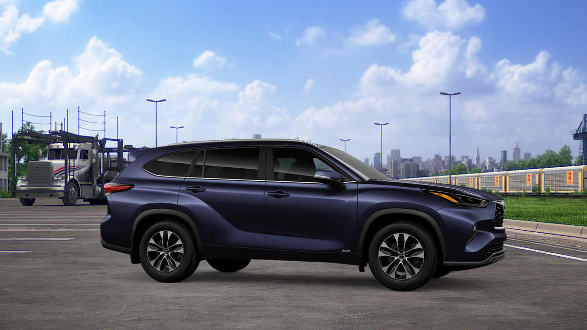 Toyota Highlander Hybrid XLE 2026