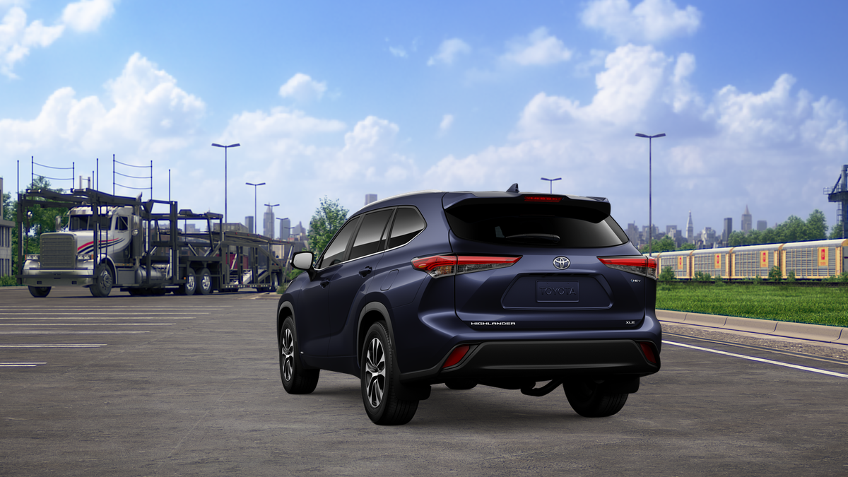 Toyota Highlander Hybrid XLE 2026