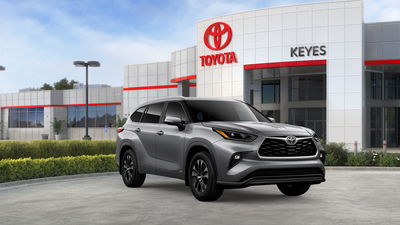 Toyota Highlander Hybrid XLE 2026