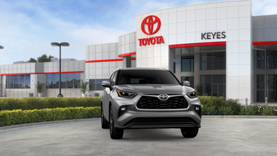 Toyota Highlander Hybrid XLE 2026