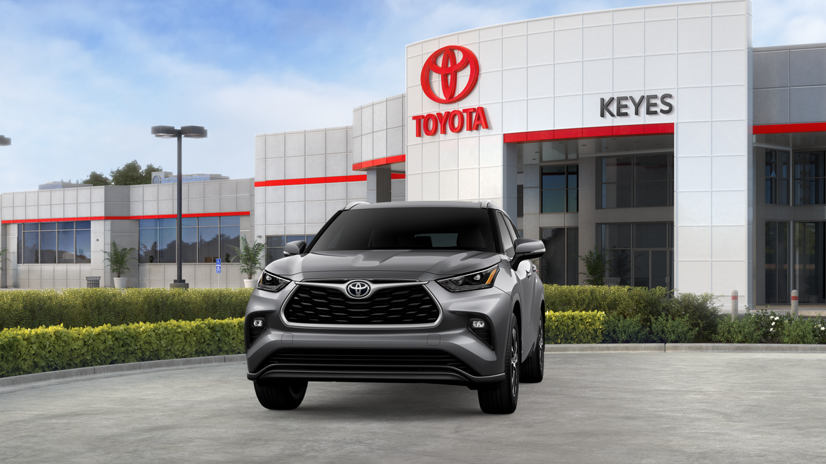 Toyota Highlander Hybrid XLE 2026