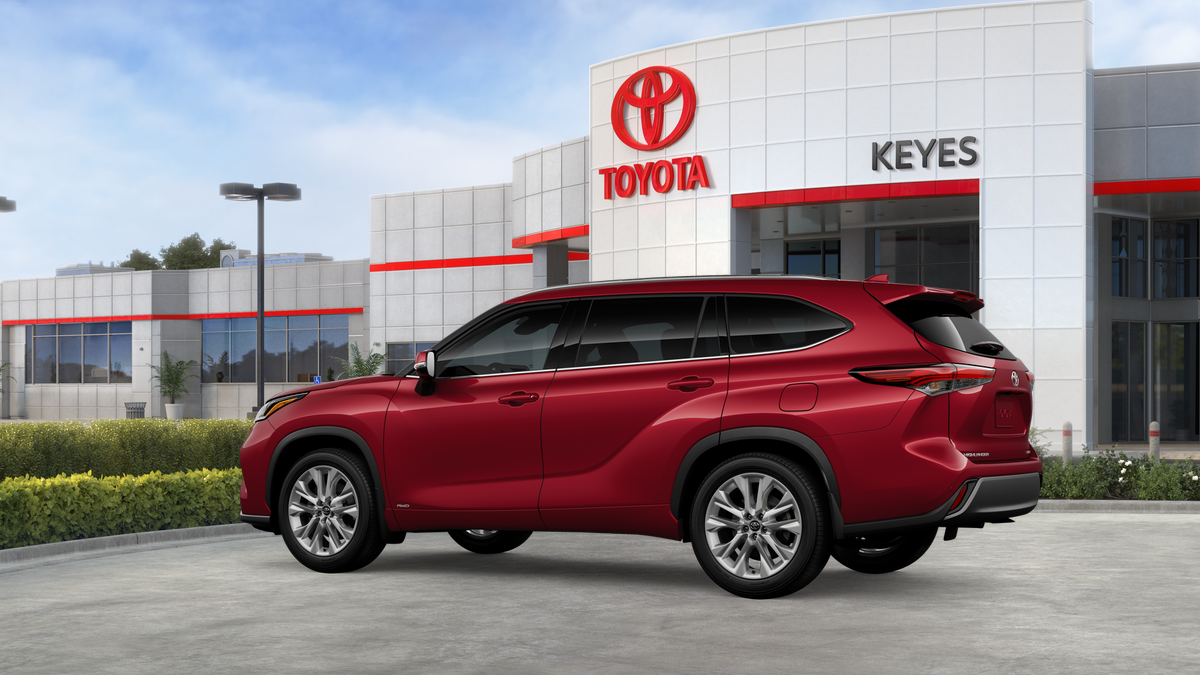 2026 Toyota Highlander Hybrid Limited