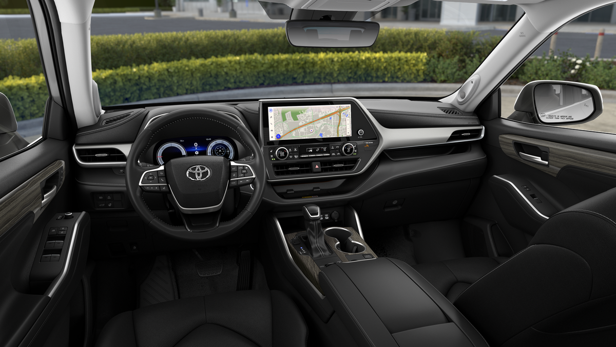 2026 Toyota Highlander Hybrid Limited