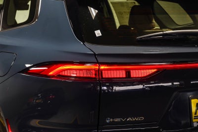 2025 Toyota Crown Signia Limited