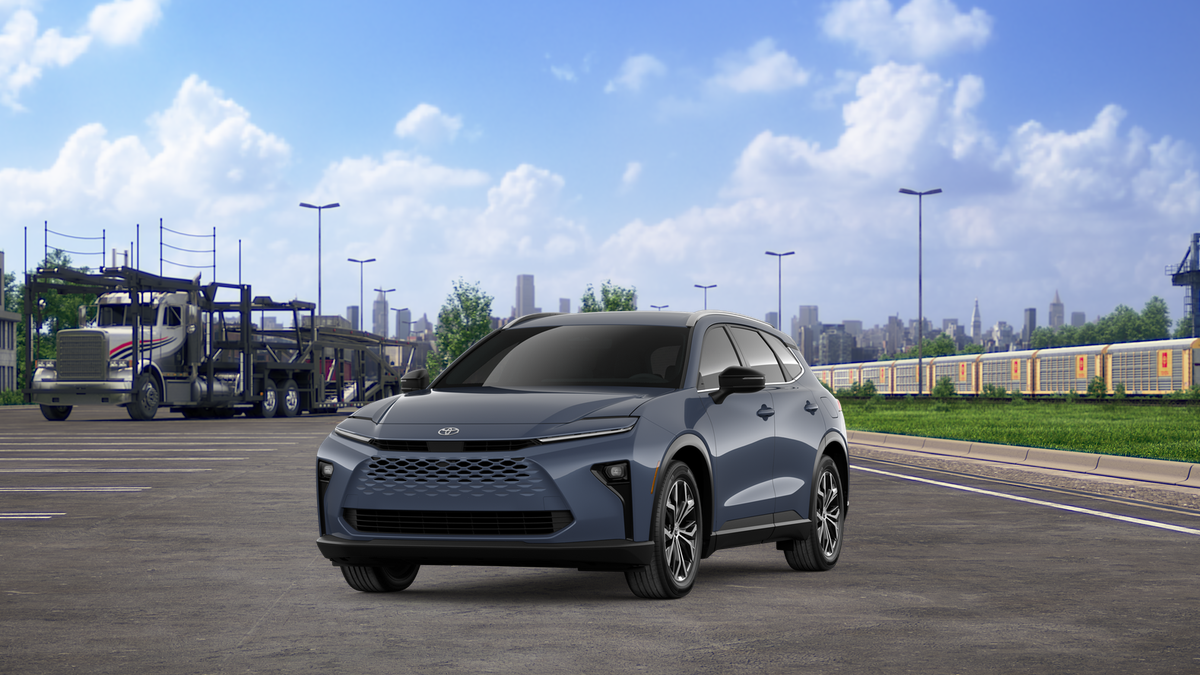 Toyota Crown Signia XLE 2026