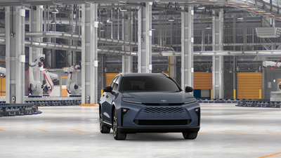 Toyota Crown Signia XLE 2026