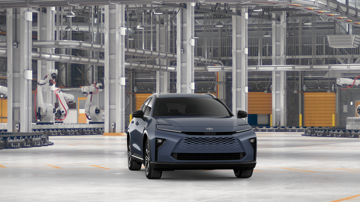 Toyota Crown Signia XLE 2026