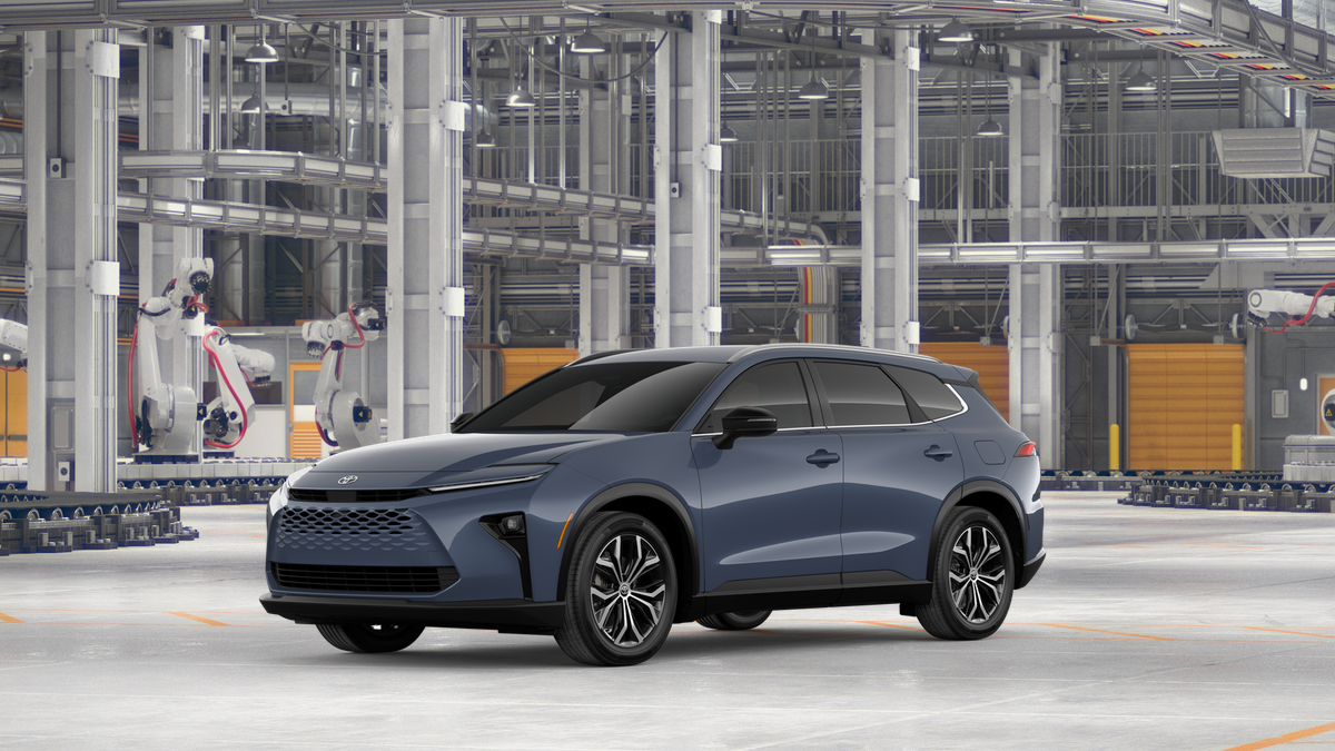 Toyota Crown Signia XLE 2026