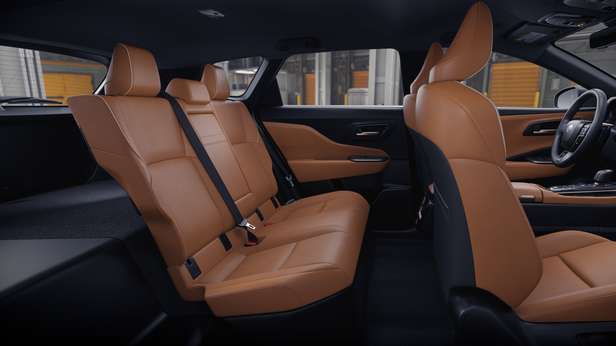 Toyota Crown Signia XLE 2026