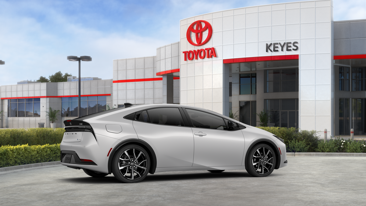 2026 Toyota Prius Híbrido Enchufable XSE Premium