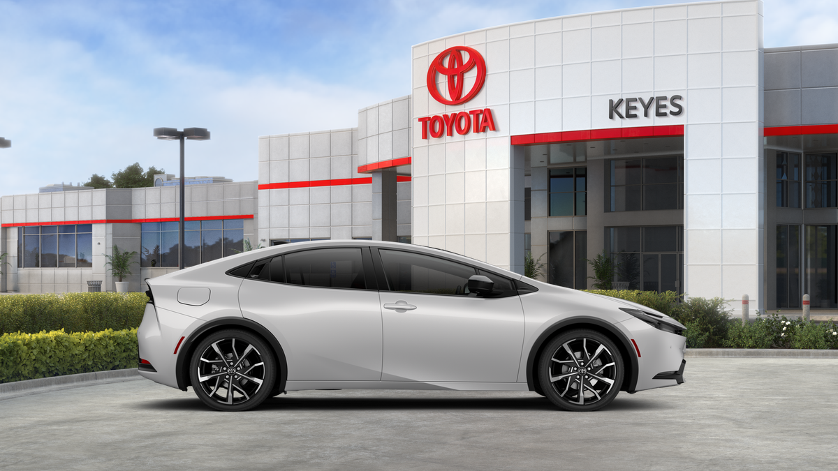 2026 Toyota Prius Híbrido Enchufable XSE Premium