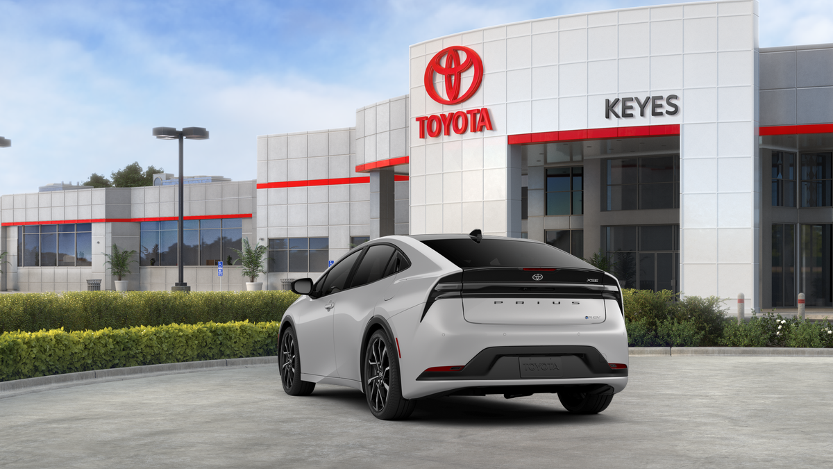 2026 Toyota Prius Híbrido Enchufable XSE Premium