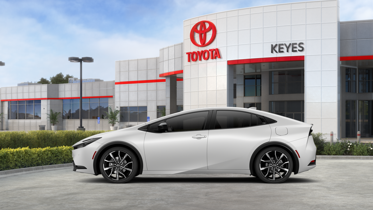 2026 Toyota Prius Híbrido Enchufable XSE