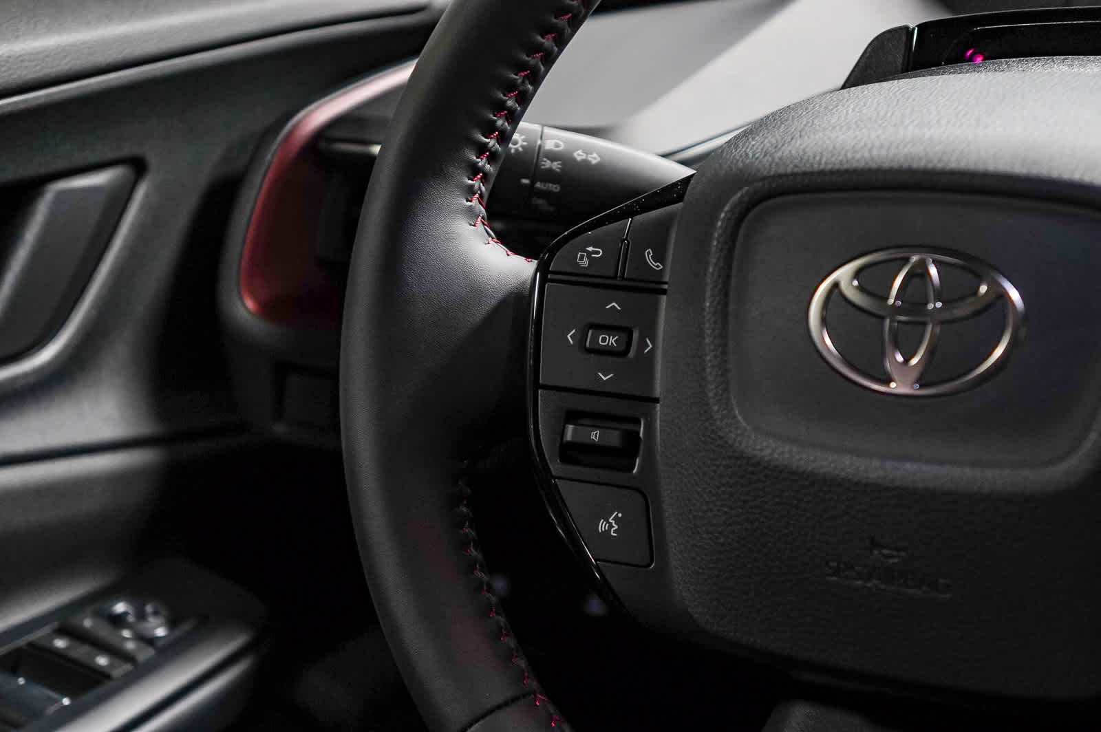 2026 Toyota Prius Híbrido Enchufable XSE