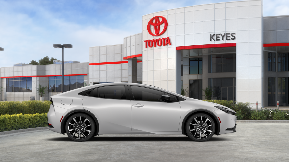 Toyota Prius híbrido enchufable XSE Premium 2027