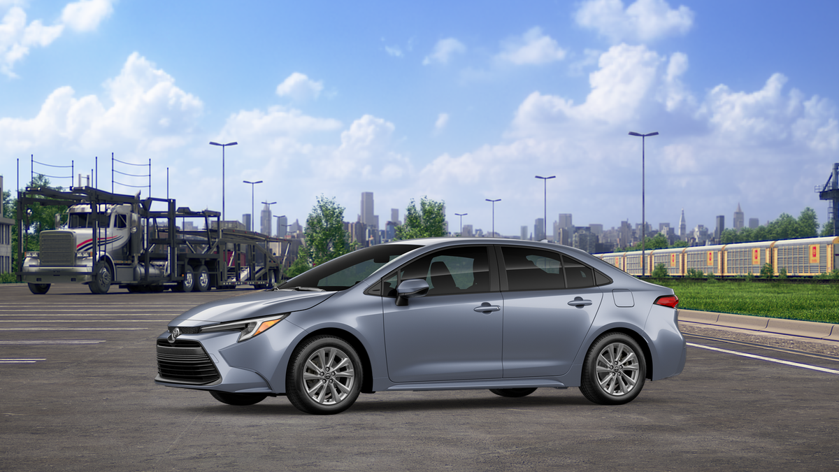 Toyota Corolla Hybrid LE 2027