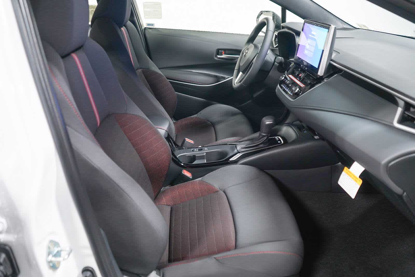 2025 Toyota Corolla Hybrid SE