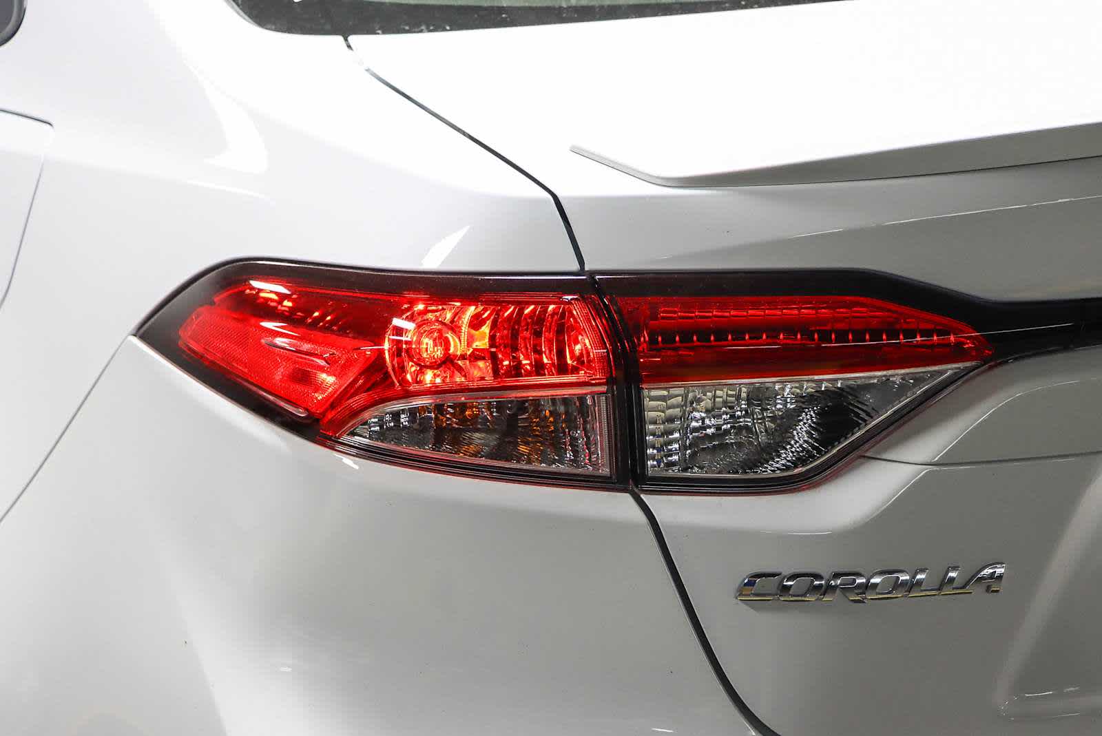 2025 Toyota Corolla Hybrid SE