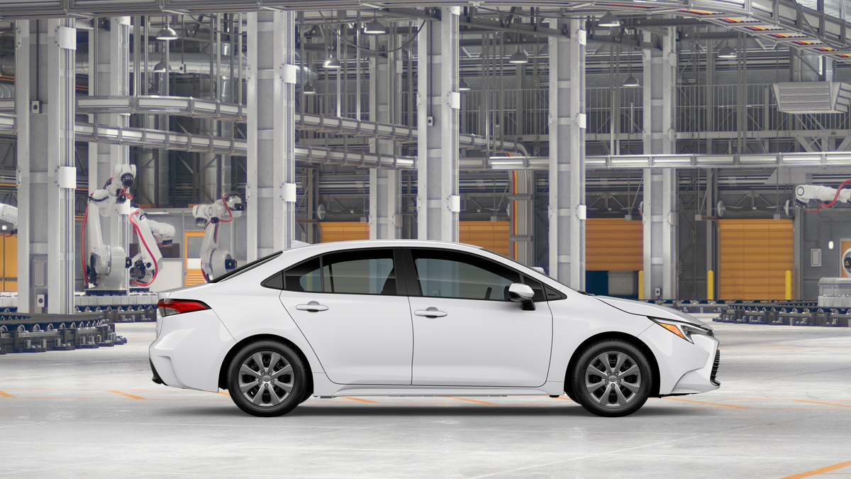 Toyota Corolla Hybrid LE 2027