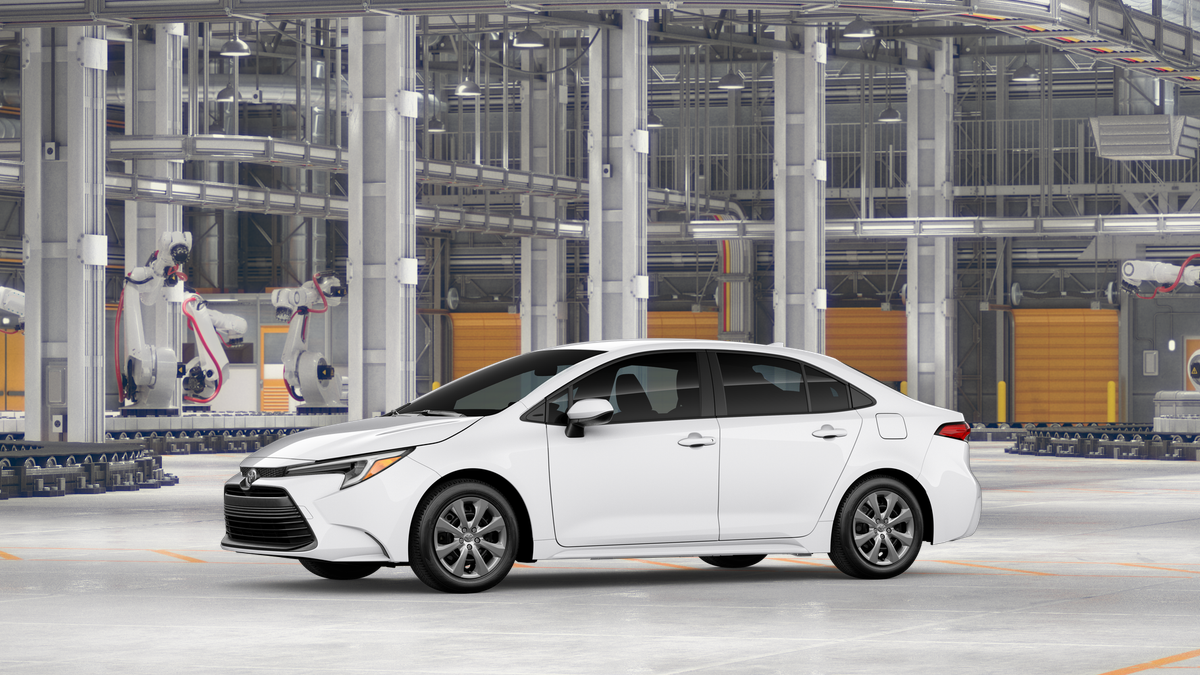 Toyota Corolla Hybrid LE 2027