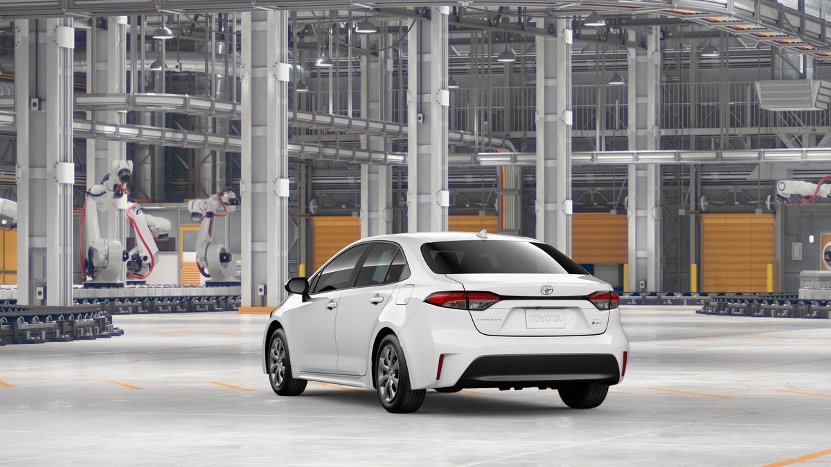 Toyota Corolla Hybrid LE 2027