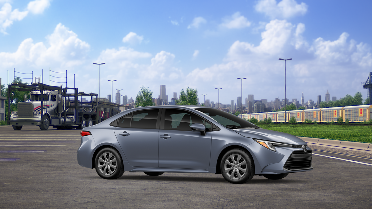 Toyota Corolla Hybrid LE 2027