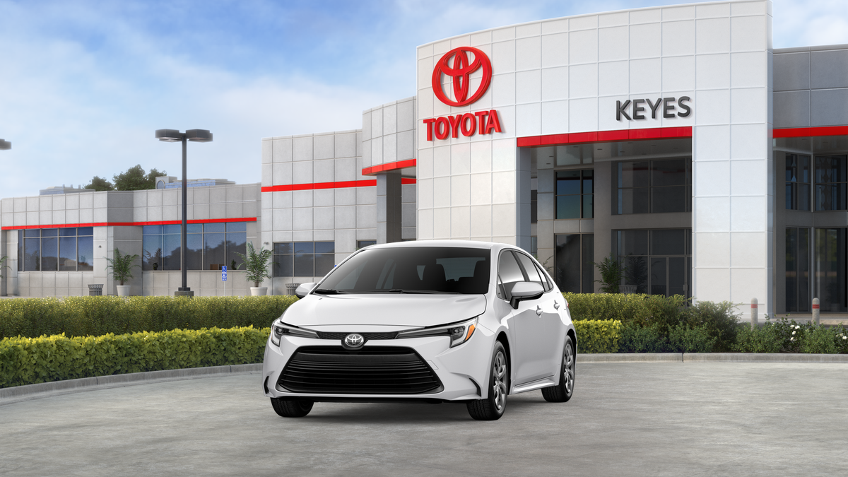 Toyota Corolla Hybrid LE 2027