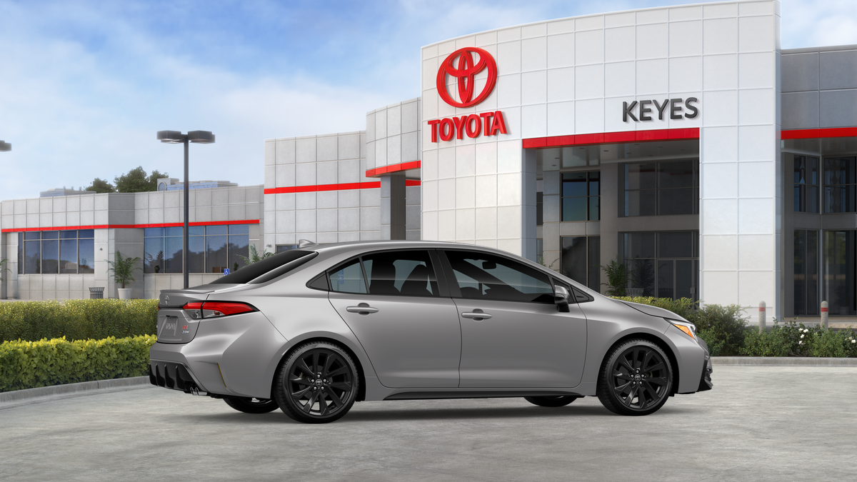 Toyota Corolla Hybrid SE 2027