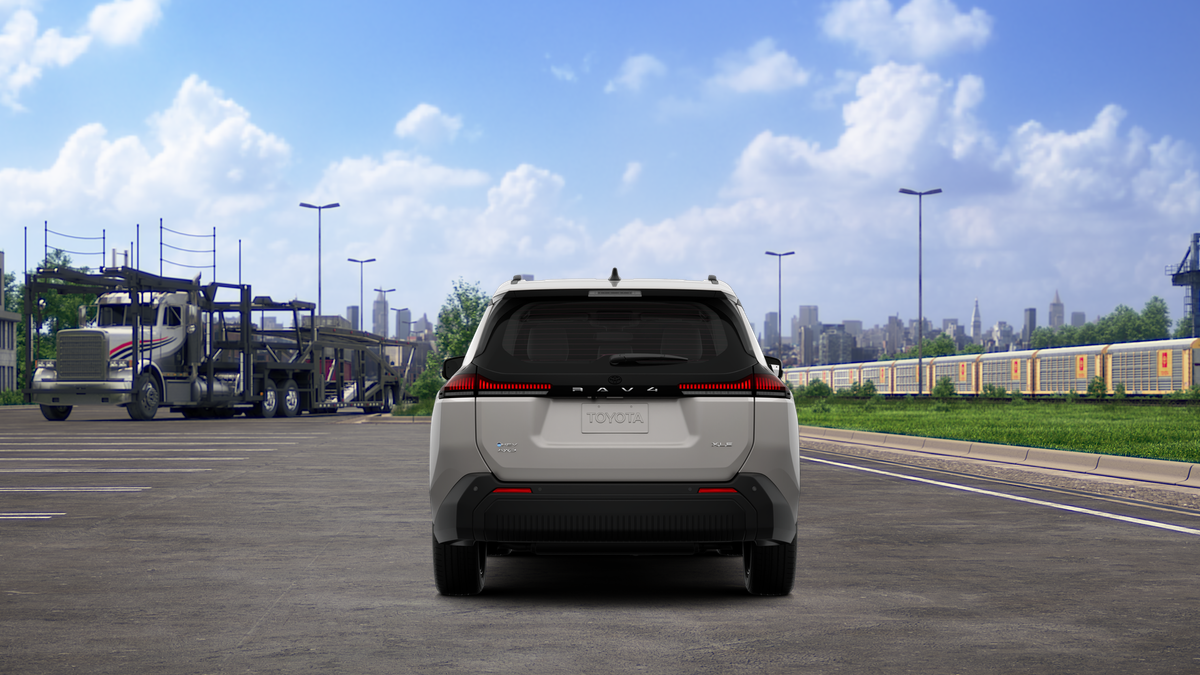 Toyota RAV4 XLE Premium 2026