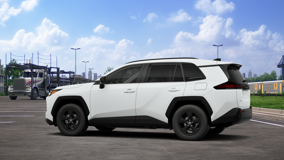 Toyota RAV4 LE 2026