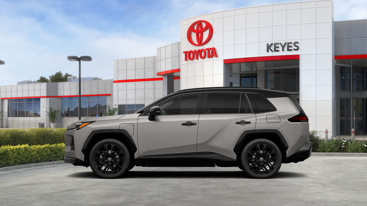 Toyota RAV4 híbrido enchufable XSE 2026