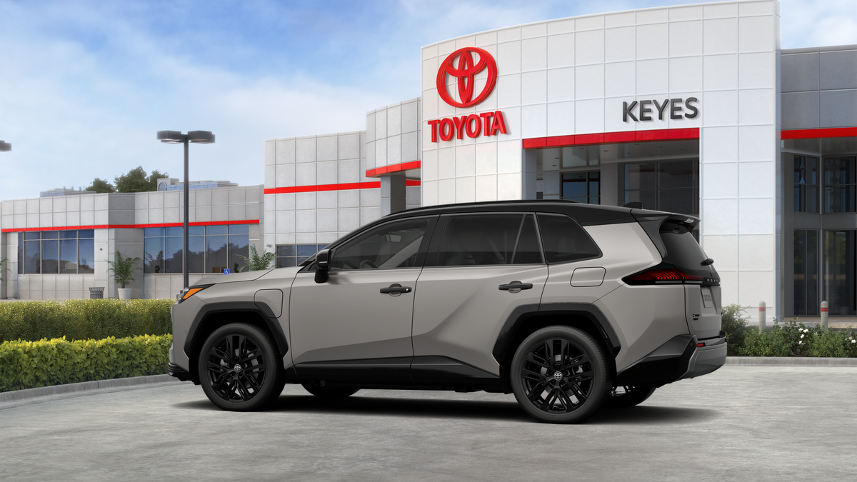 Toyota RAV4 híbrido enchufable XSE 2026