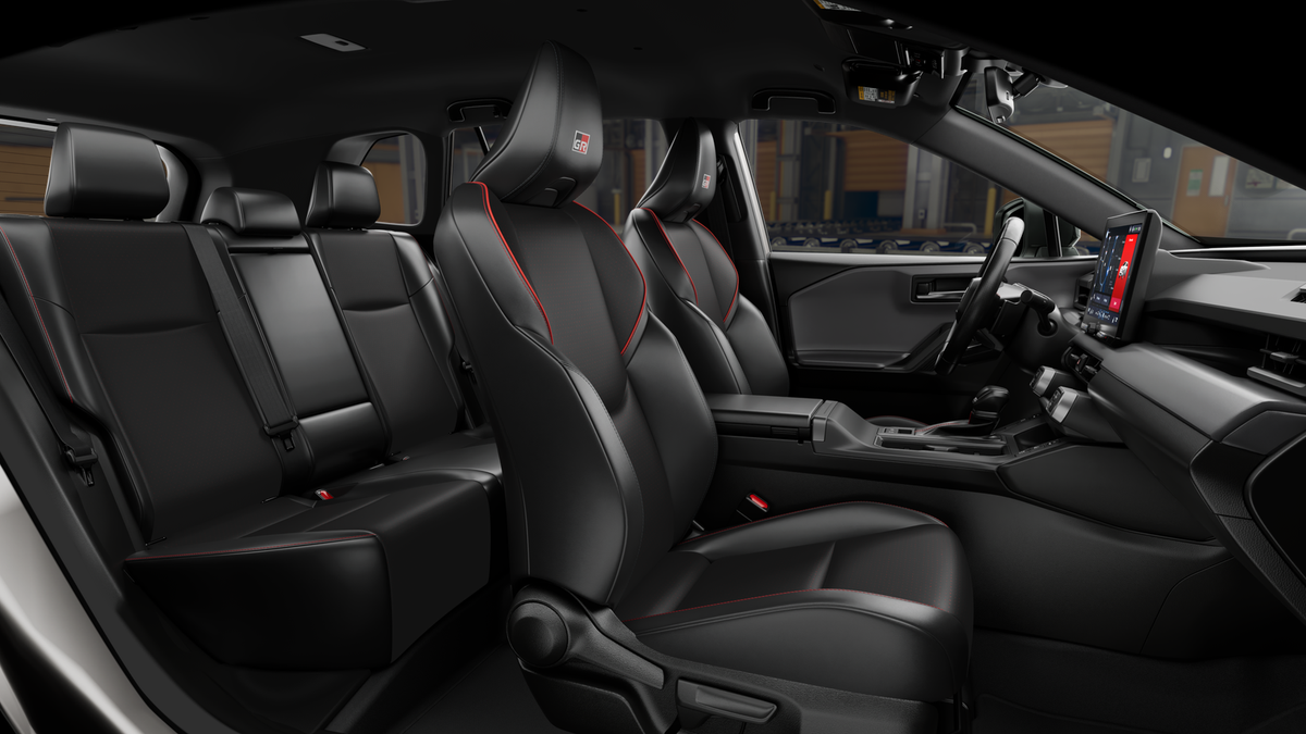 Toyota RAV4 híbrido enchufable GR SPORT 2026