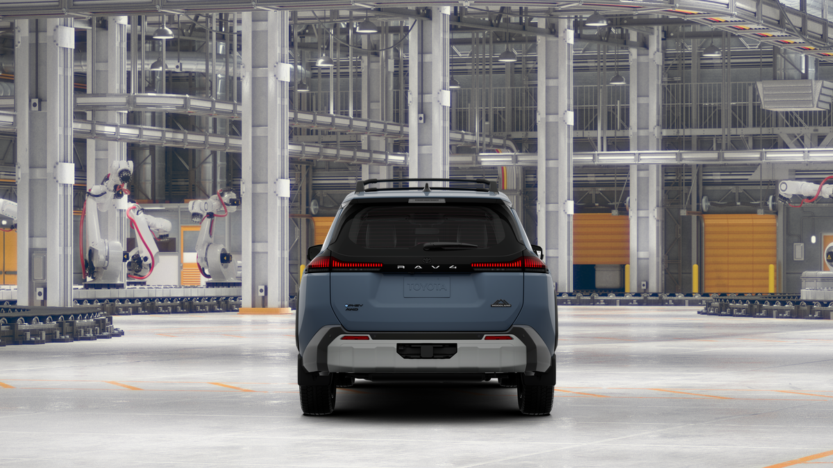 Toyota RAV4 híbrido enchufable Woodland 2026