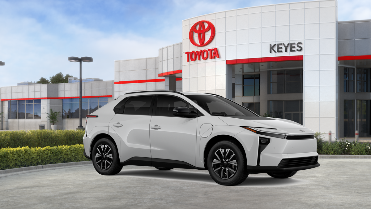 2026 Toyota bZ XLE