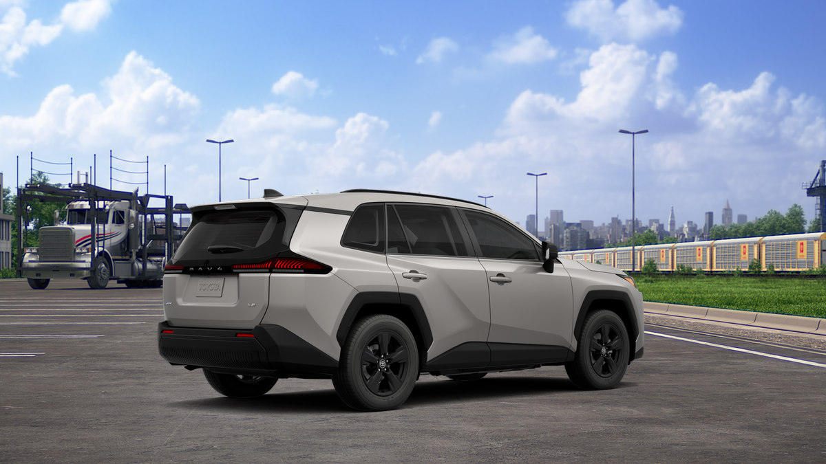 Toyota RAV4 LE 2026