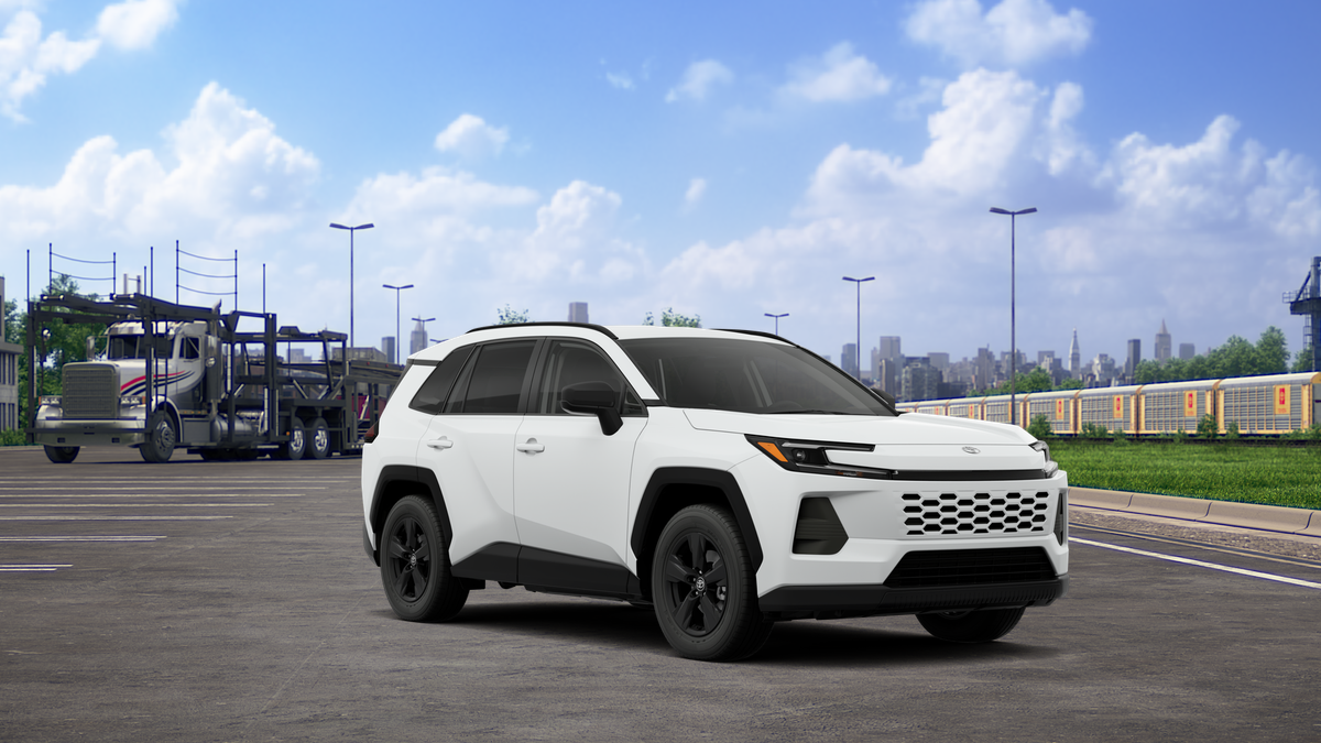 Toyota RAV4 LE 2026